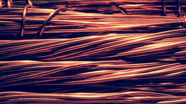 O Que Significa Sonhar com Cobre?